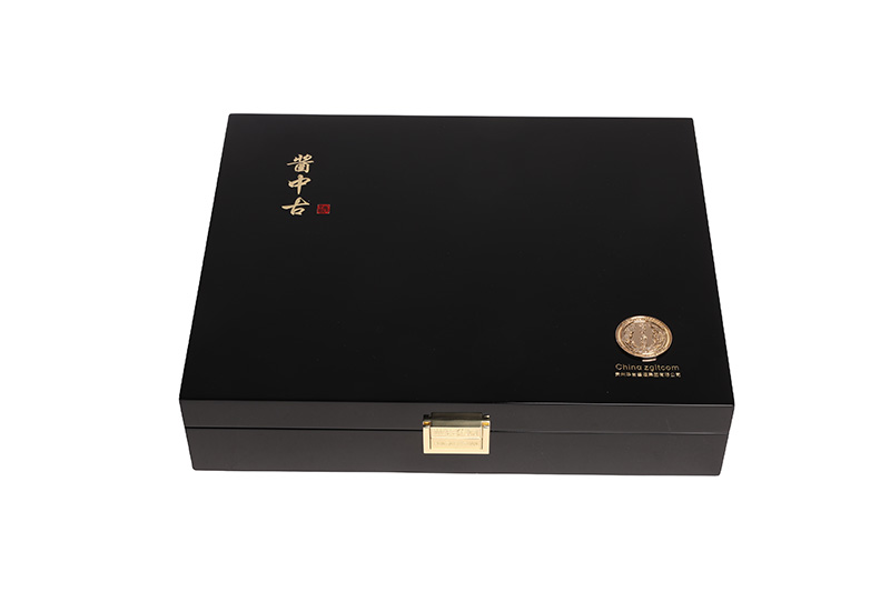 Caixa de armazenamento de vinho de madeira preta de alto brilho com fecho de ouro para conjunto de degustação de bebidas-Brothersbox