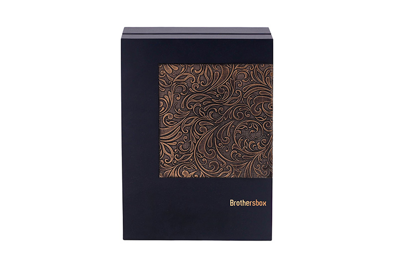 wooden perfume box