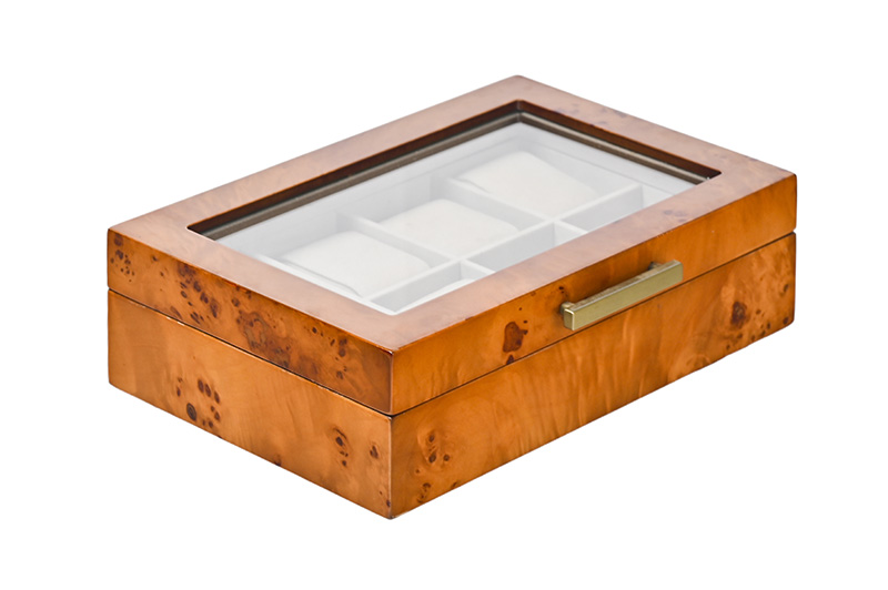 Regarder des vitrines