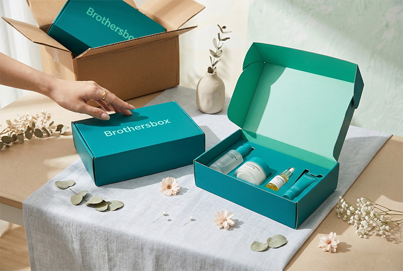 Custom Matte Skincare Mailer Shipping Boxes