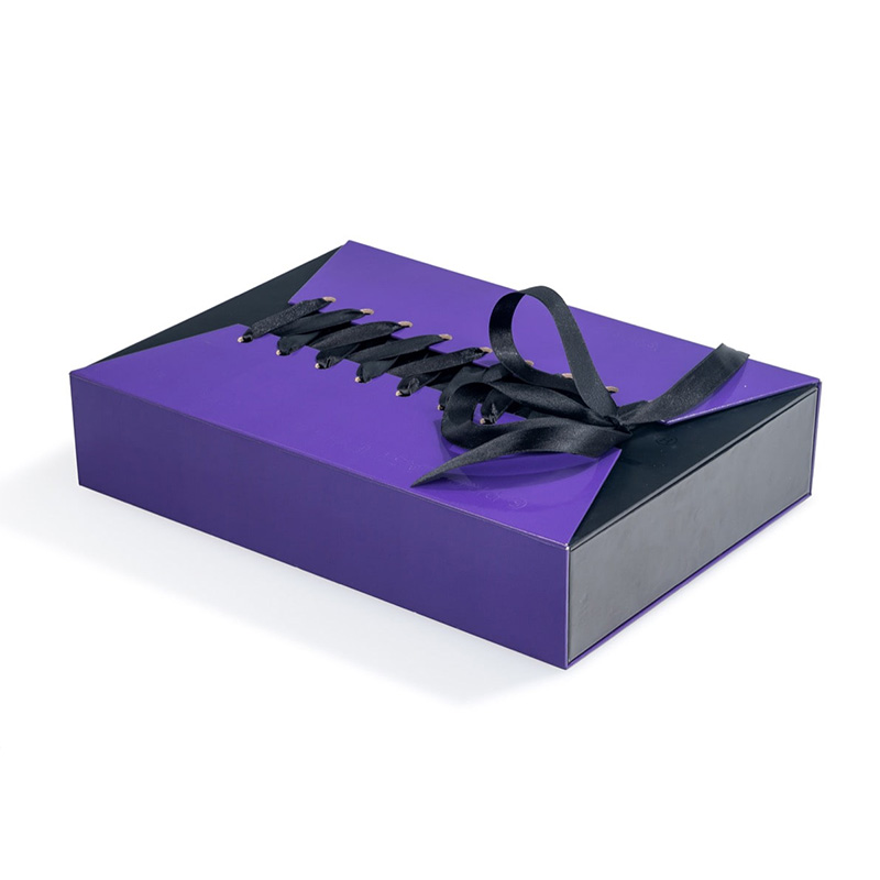 Brothersbox manufacturing presents a unique standing corset-inspired makeup packaging.