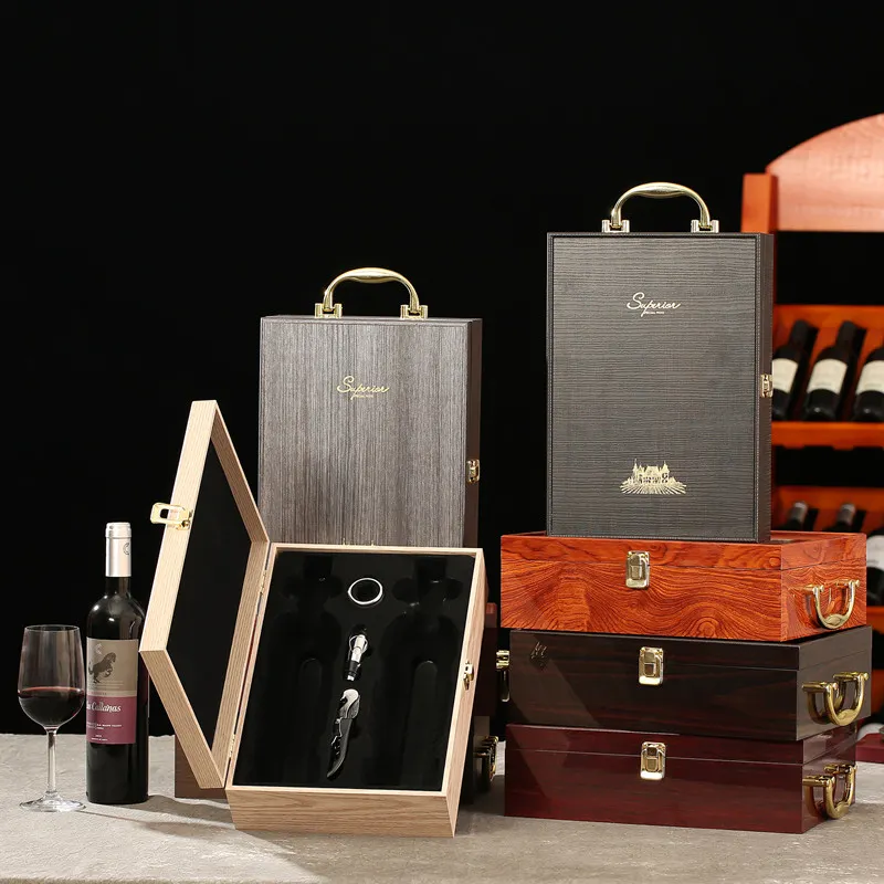 Leather Wine Gift Box with Accessories