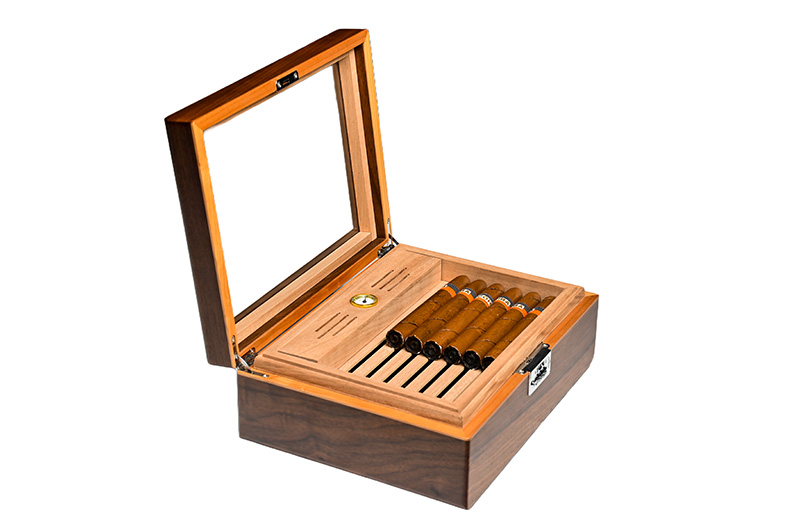 custom cigar boxes