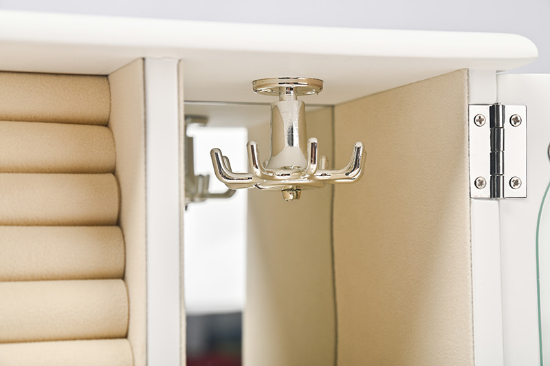 rotating necklace hook of wooden jewelry box