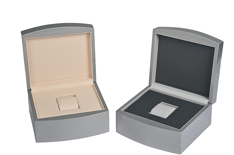 wooden single watch box