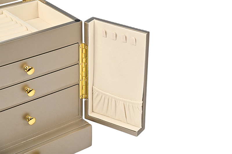 details of women's jewelry box wood