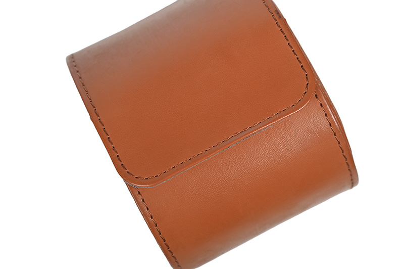 details of watch roll