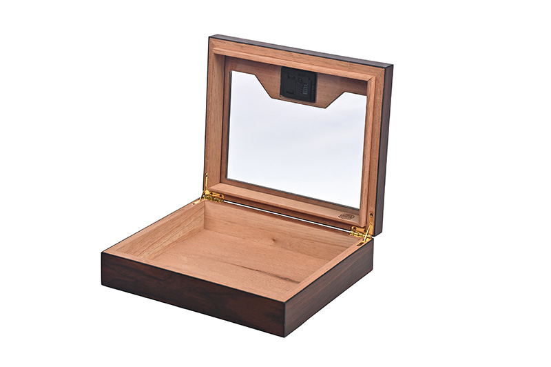 custom cigar boxes
