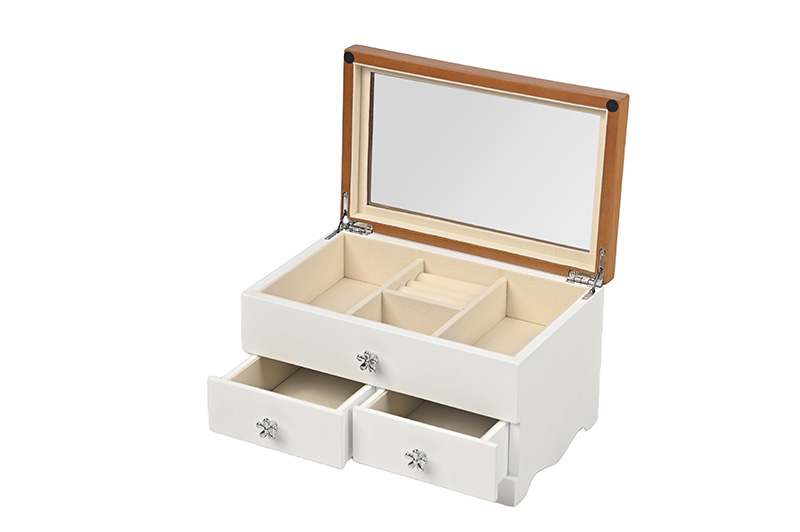Hochwertige Schmucks cha tullen aus Holz