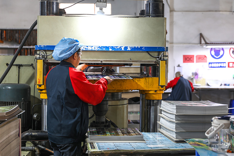 Máquina de corte automático de alta velocidade