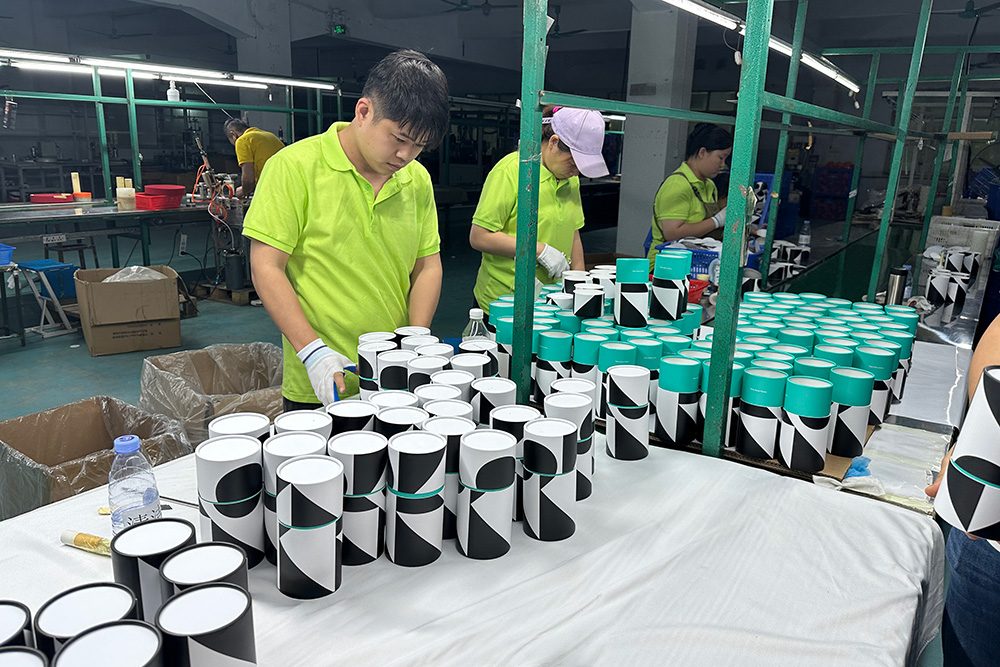 One-Stop Dried Fruits Cylinder Box Factory