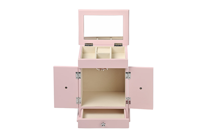 wooden jewelry box