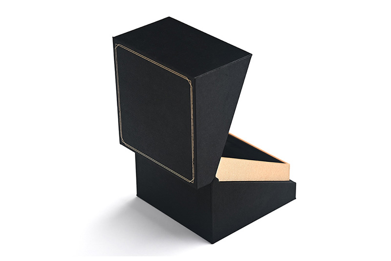 leather jewelry box