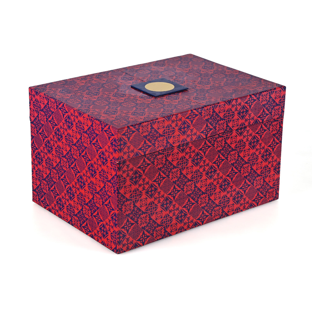 Elegant Red and Blue Advent Calendar Box DesignElegant Red and Blue Advent Calendar Box Design