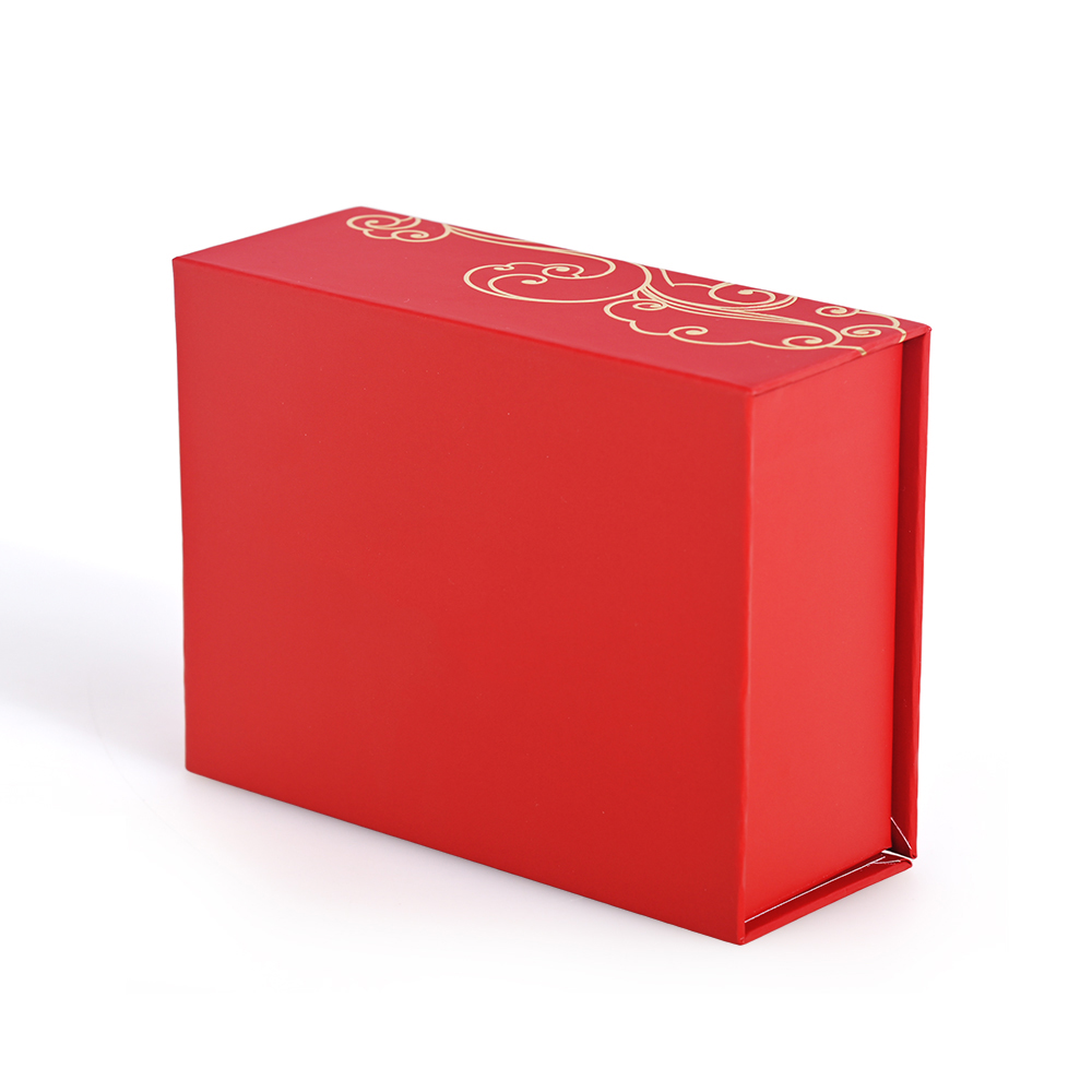 Side perspective of Chinese style magnetic gift box