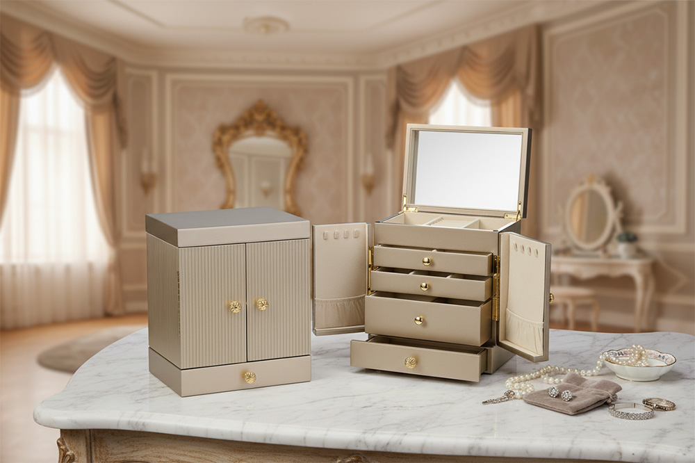 women's jewelry box wood